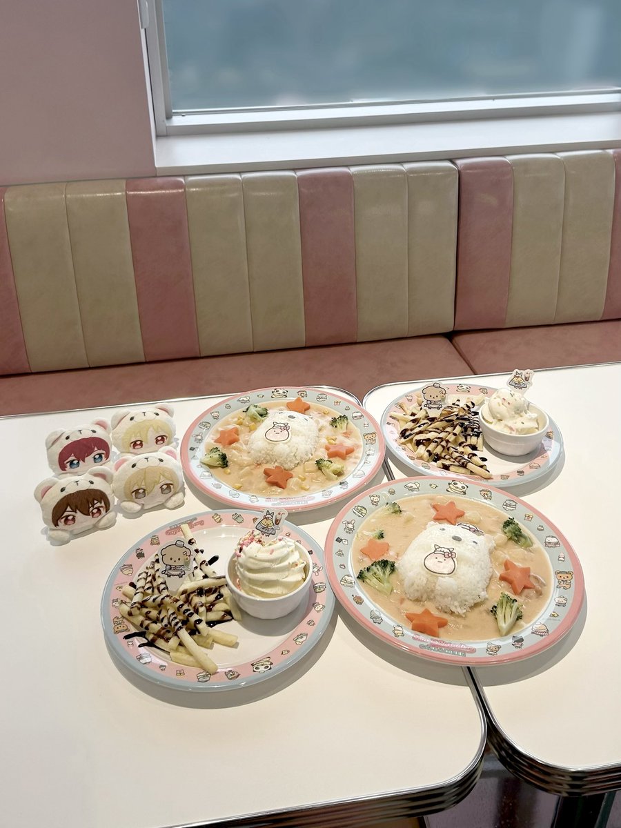 _727kn's tweet photo. 📍San-x Paradise Cafe &amp; Diner
富士急ハイランド内のカフェ🫖
サンエックスエリアぜーんぶかわいかった😭💘 https://t.co/k6mdXq8cdb