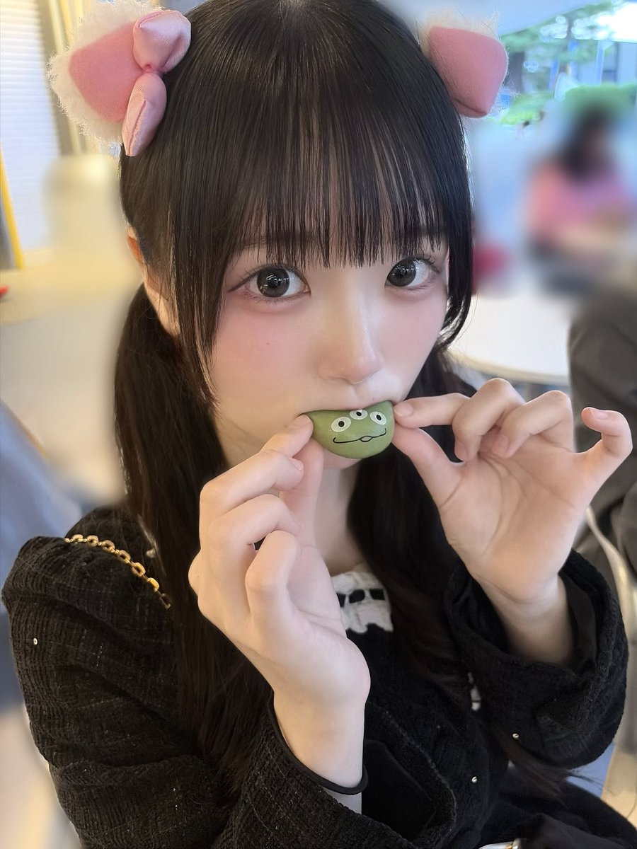mochu_umeko's tweet photo. 寂しいとしんじゃうかもねっ
離れないで、ぎゅってして！ https://t.co/Xjc35Y3duK