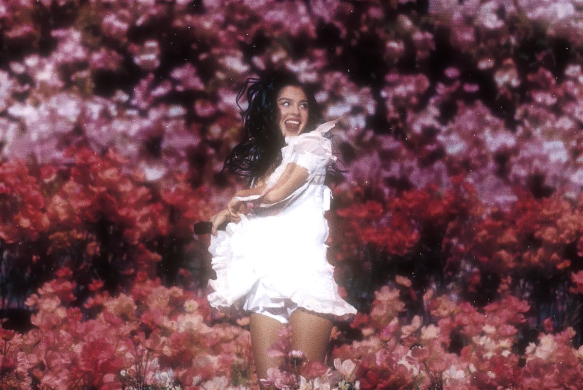 livrated's tweet photo. #UnraveledInHartford 🌸 https://t.co/pHJNvx2J3K