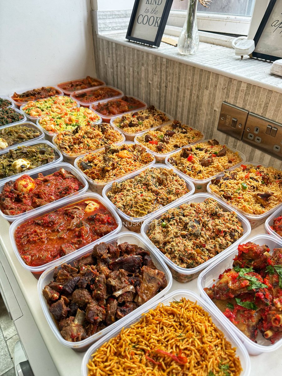 TinuKuye's tweet photo. Jollof rice, Asun fried rice, native Jollof rice, King prawn fried rice, Efo Riro, Egusi, Ofada sauce, Ayamashe sauce, Assorted meat stew, Peppered turkey, Peppered chicken plus Small chops 🥰😋

T for tiredddddd. Off to London https://t.co/WtPxS2zDIU