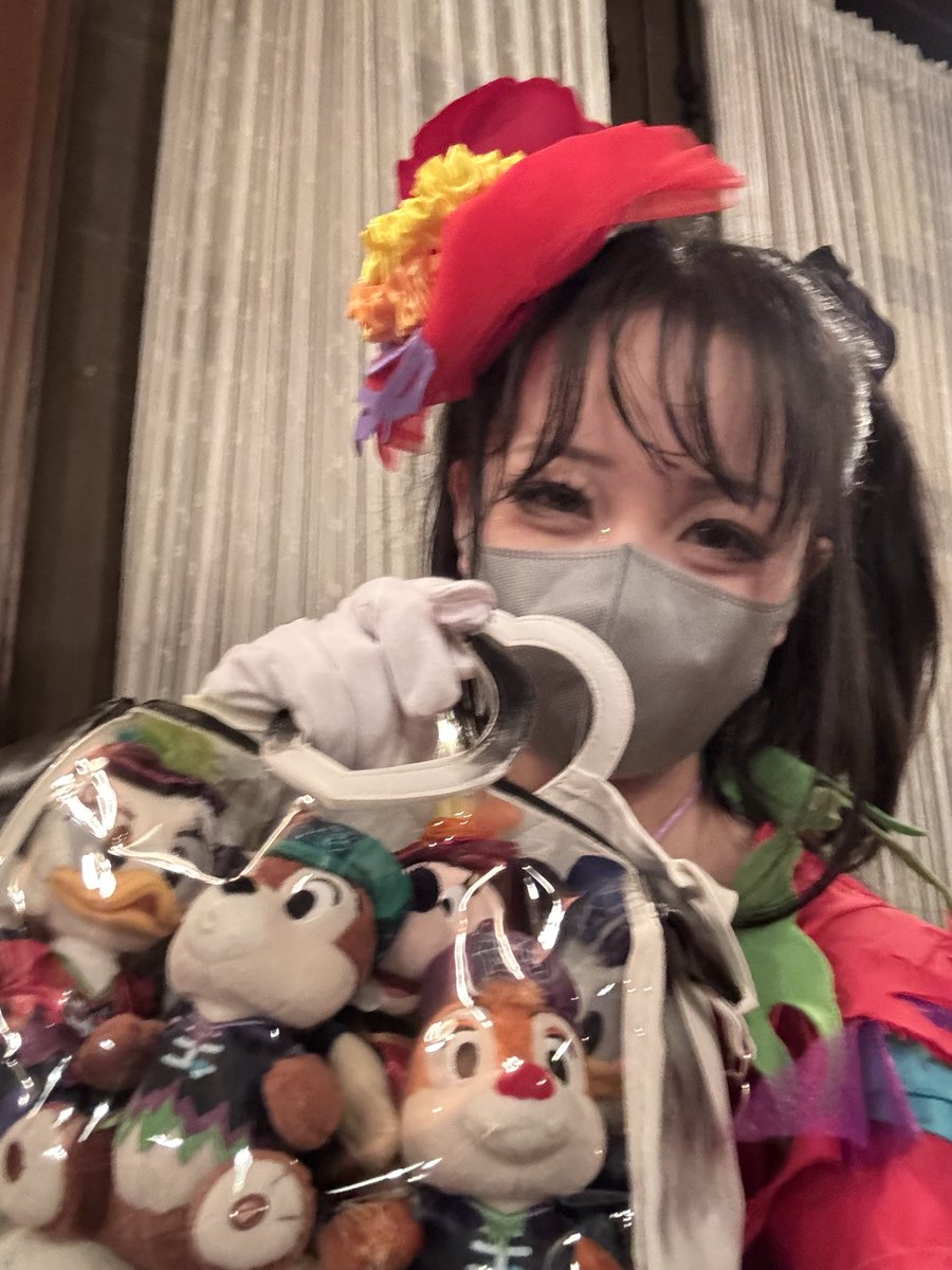 8282hatu's tweet photo. 夜なので変身後スプブミニーちゃんになりました！！！ぬい達も大変身してます！！！！！
Dハロ…楽し… https://t.co/Cm9MEcwdML