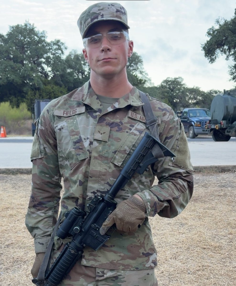 Davebluefields's tweet photo. Congrats to Avry for earning his Security Forces tab. He just wrapped up his FTX and we can’t wait to see him graduate on Tuesday. #airforce #aimhigh #securityforces #airman #feelgoodmorningshow https://t.co/vrHjGJnFfY