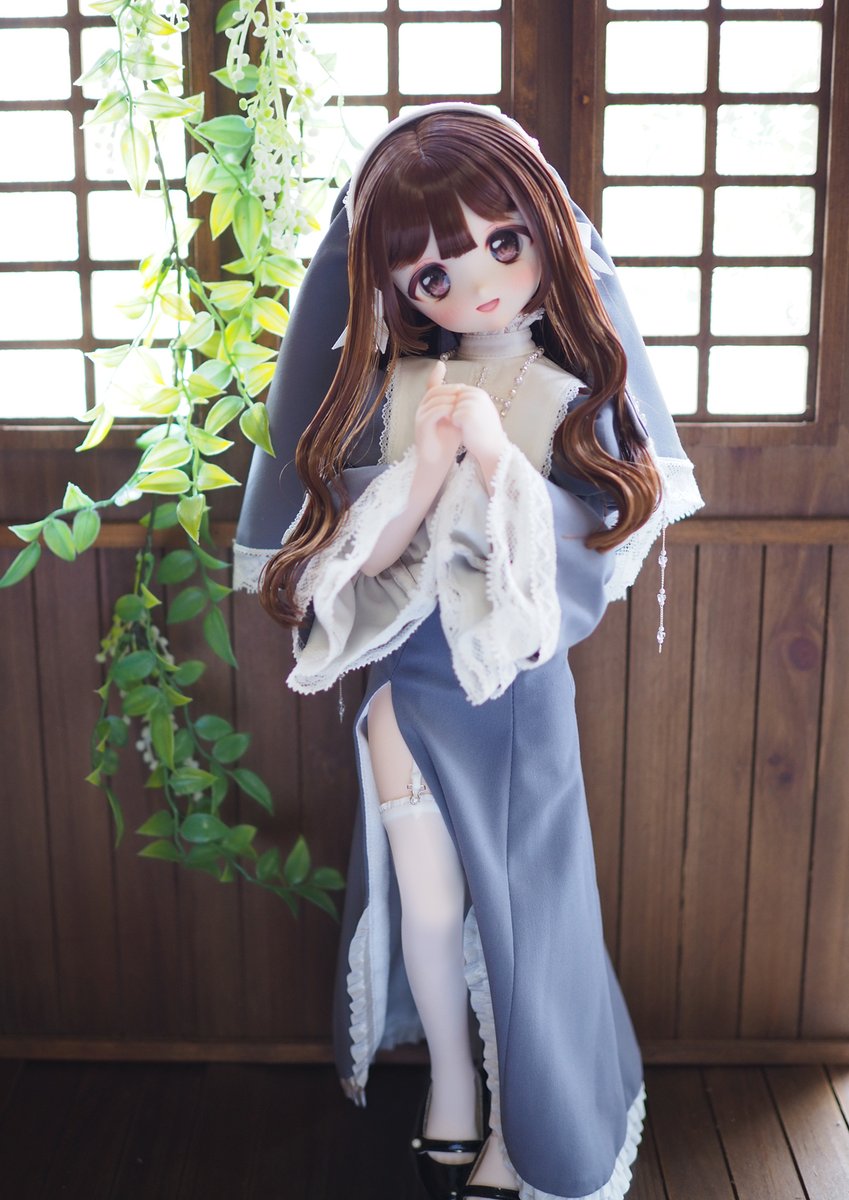 sakurado0's tweet photo. 夏頃届いててやっと着せれたシスター服、ｴﾂｨｰすぎるのでつが……🤓 https://t.co/p1Zb0d7UBl