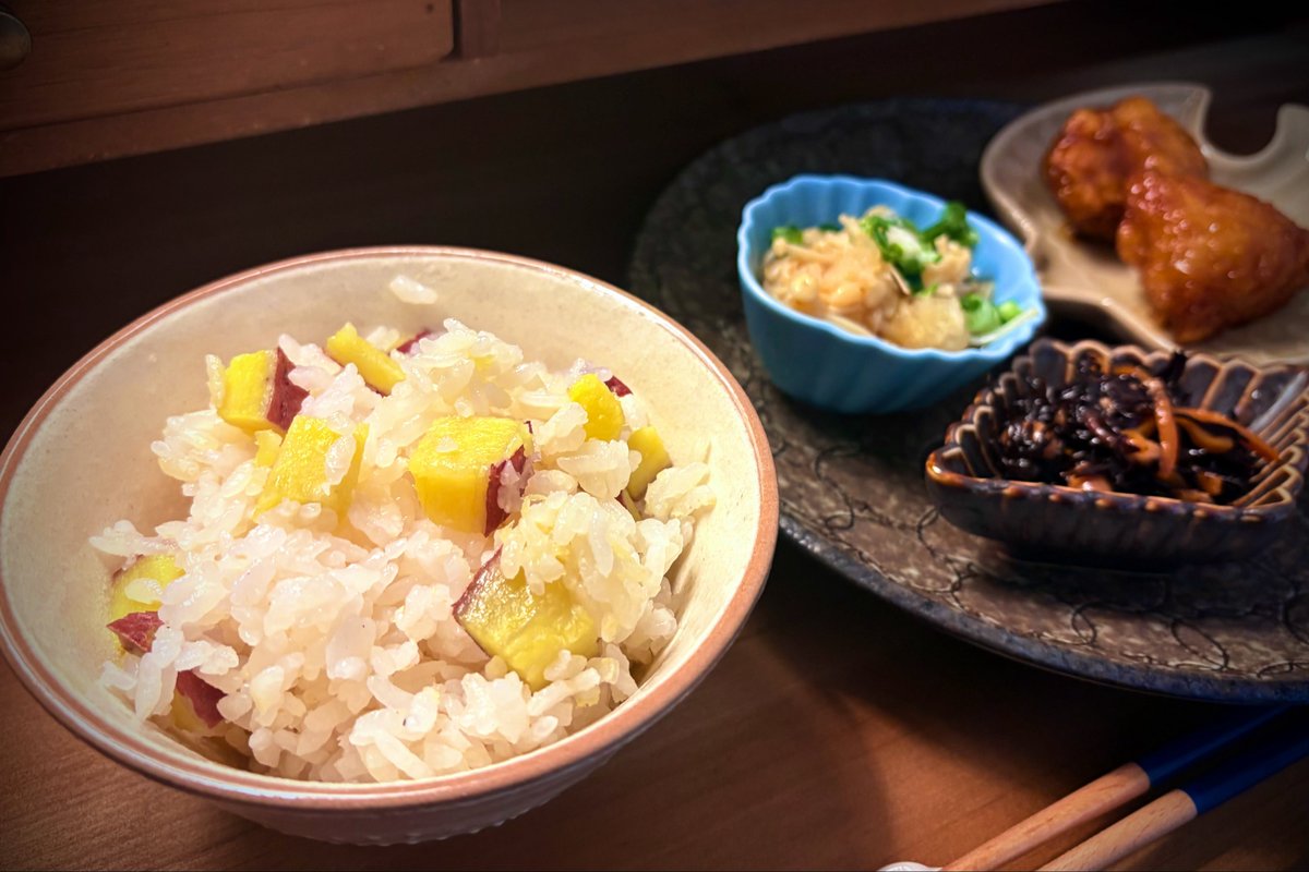 chocoperorin's tweet photo. 秋めいてきたのでさつまいもご飯にしました🍠 https://t.co/myGa1DZC5z