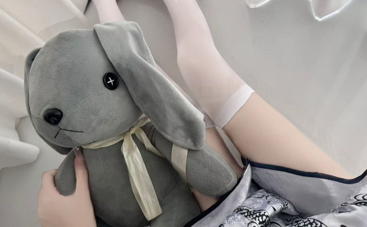 lemwings's tweet photo. 穹��OwO
衣服这样是因为是私设旗袍，不要骂我。。。 https://t.co/ER7nBUehXe
