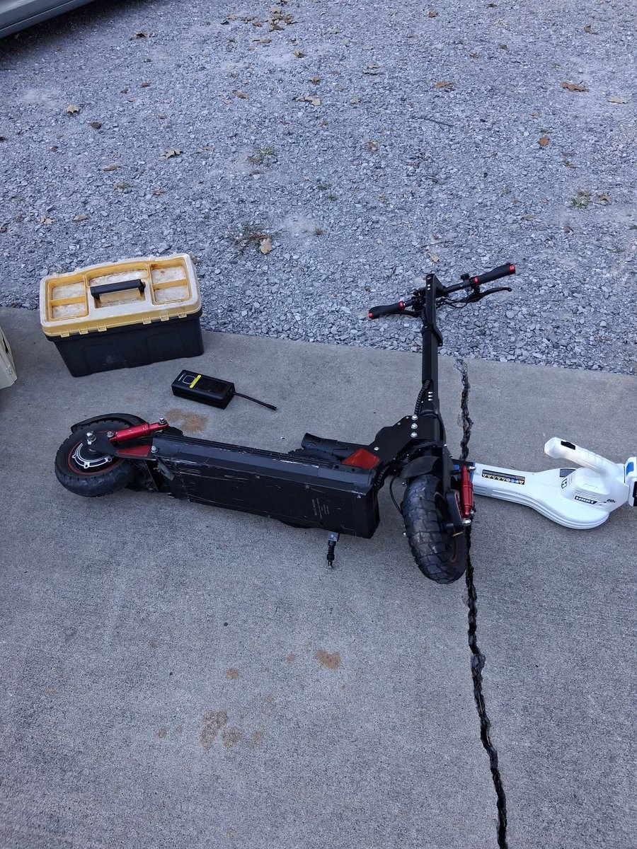 Mrs_sarah12's tweet photo. Annnnd Another One Bites the Dust.... almost 200 miles on this one so not too bad.  But when it wore through it popped the inner tube. Which can ONLY be ordered through Super Cycles in Myrtle Beach so he will be waiting for a few days for the Mail and will have to learn patience https://t.co/EpEo6CWZlH
