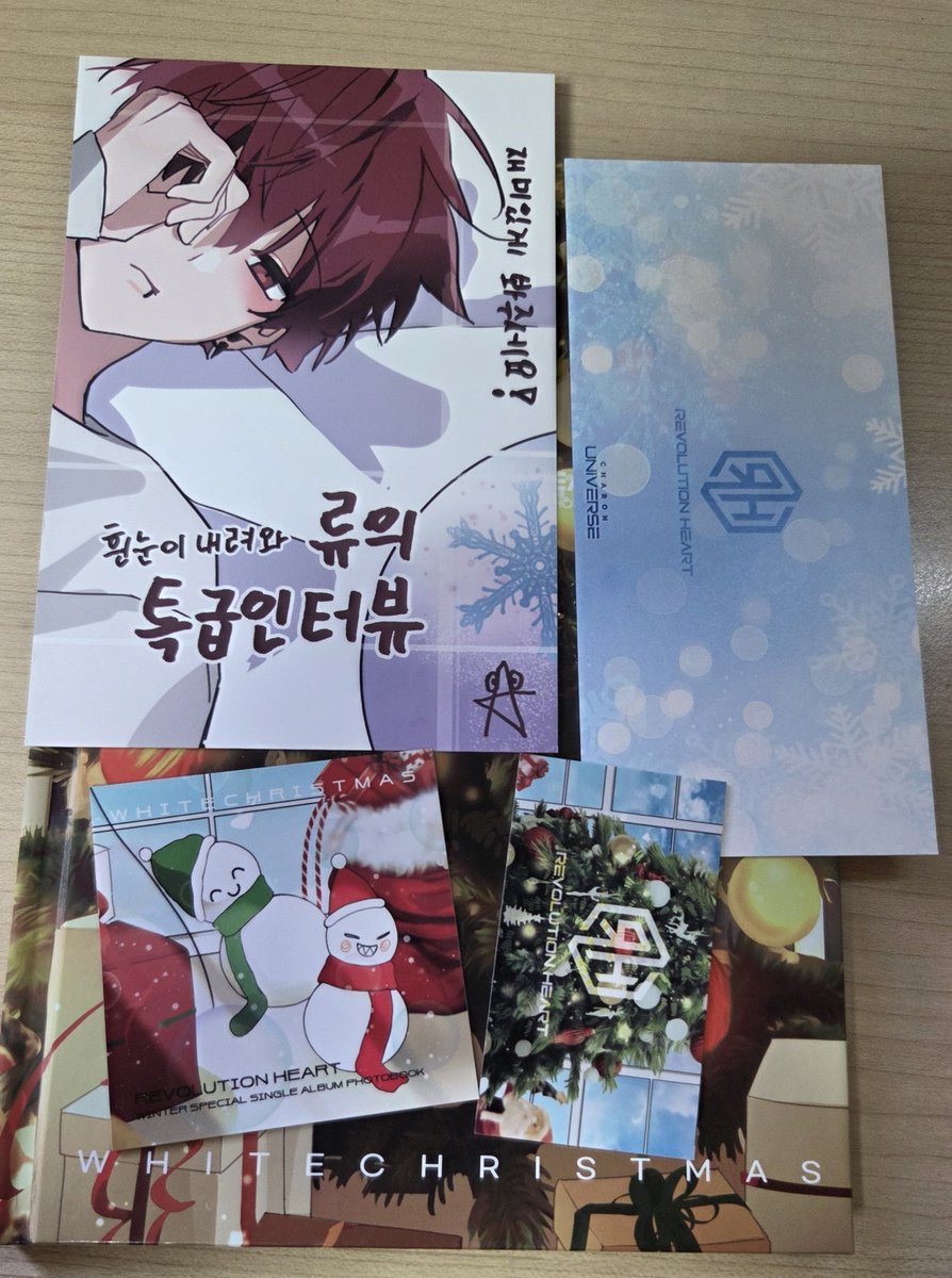 amori_95's tweet photo. #리레굿즈 #리레_굿즈_양도 #리레_굿즈_판매 #리레볼루션 #레볼루션하트 #리레 #리레장터 #레하굿즈 #레하장터

탈덕으로 리레 굿즈 판매, 비공굿 양도합니다.
거의 전시만 해서 공장 하자말고는 없습니다.
(트리거 포토북은 앞면 하자 있습니다.) https://t.co/0db0cAmJdV