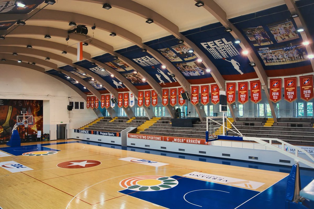 Wisla_Basket's tweet photo. Hala przy Reymonta 22 jest już w pełni gotowa na nowy sezon – widzimy się o 17:00! 🏀 https://t.co/az03ZaVP7P