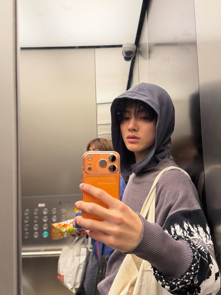 eomsean133's tweet photo. @Hyeonville Every new achievement is another glimpse of how far Seonghyeon can go. Keep shining and keep moving forward! 🌟
#성현 #SEONGHYEON
#코르티스 #CORTIS https://t.co/P1PGvfyTJP