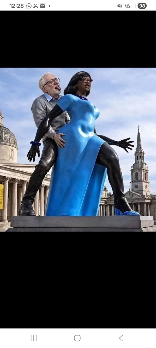 cleanedupseb's tweet photo. @BritisherPaz49 @Cal_III @andy19059876 @lotuseaters_com This should have been the cover photo https://t.co/X1G71azDBK