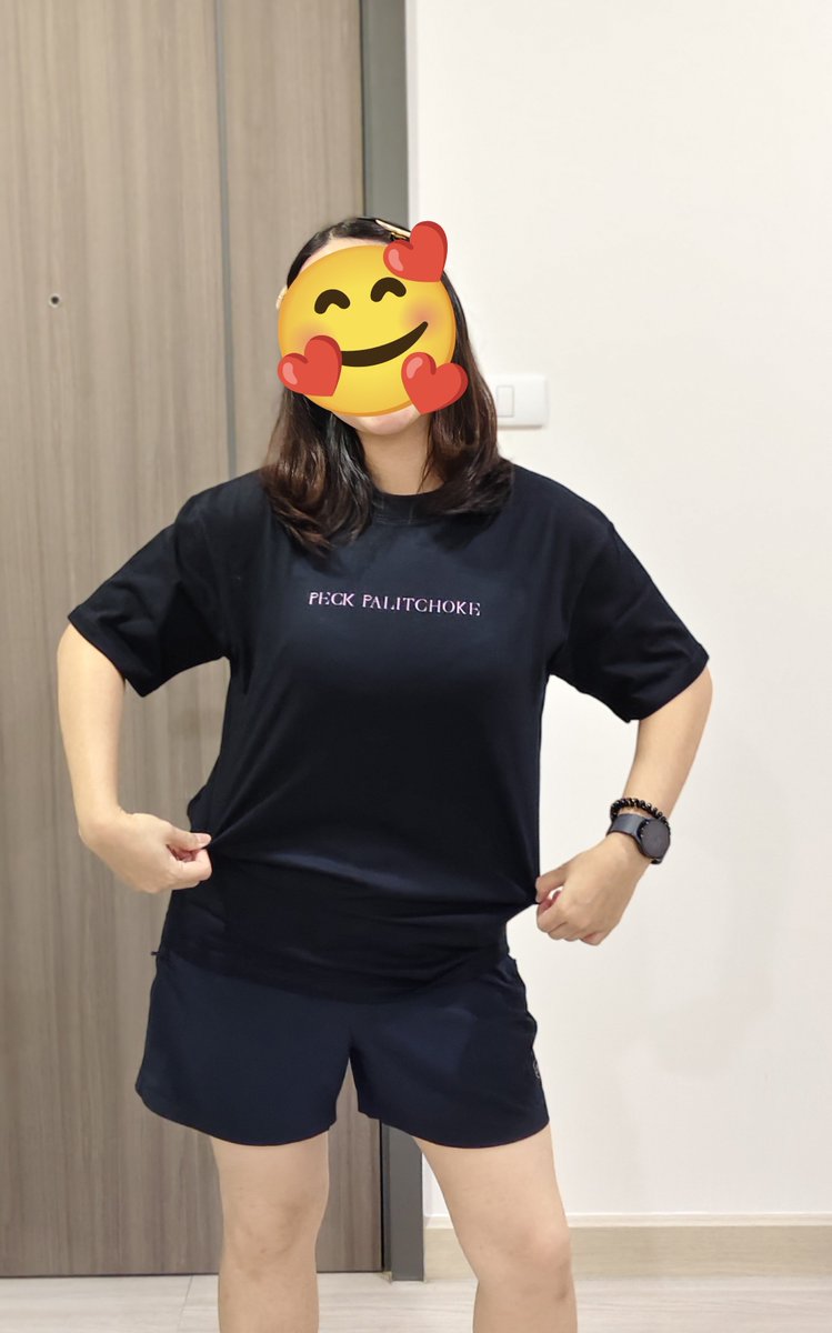 LumjeagBaitoei's tweet photo. นุชได้เสื้อแล้ว เย้ สวยมาก ผ้าก็ดี
#เป๊กผลิตโชค https://t.co/5BiZLJ71m5