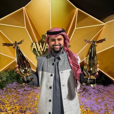 POWRupdates's tweet photo. 🚨 آخر التصريحات المهمه عن باور 

شونق 🎙️ :

تاريخ " 1 اكتوبر " فيه قنبلة قادمة 💣

ابراهيم التميمي 🎙️ ( رئيس باور )

خلال الشهرين القادمة .. فيه صانع محتوى بيدخل باور 👀

سلطان السبيعي ( نائب الرئيس ) 🎙️: 

ترقبو الثلاث أشهر القادمة 😨! https://t.co/zddMjCoNv1