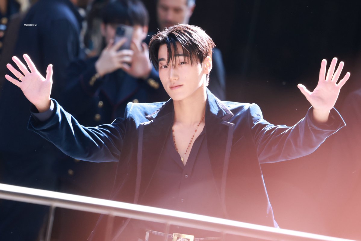 saniverse_0710's tweet photo. 260926 

#SAN #최산 #サン
#ATEEZ #에이티즈
#SANxDOLCEGABBANASS27 #CHOISAN #DGSS27 #DOLCEGABBANA
@ATEEZofficial @dolcegabbana https://t.co/M7Aa6gpbOq