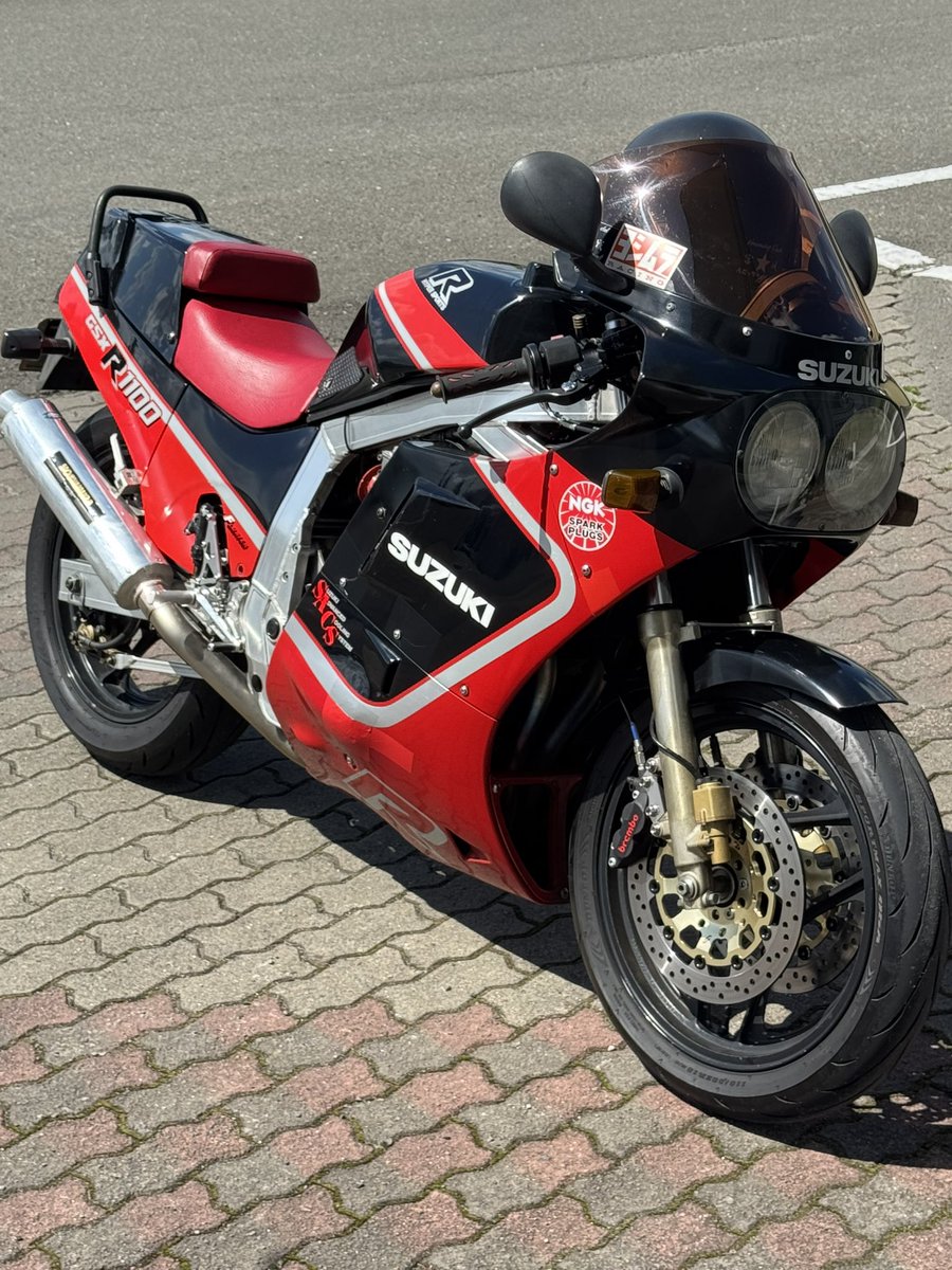 hiroZ650tani's tweet photo. 今日も明日も雨予報…
#自慢の愛車をUPする(自己満w)

#Kawasaki
#z650zapper
#GPz900R
#SUZUKI
#GSX1100R https://t.co/JmcEH35Ef3