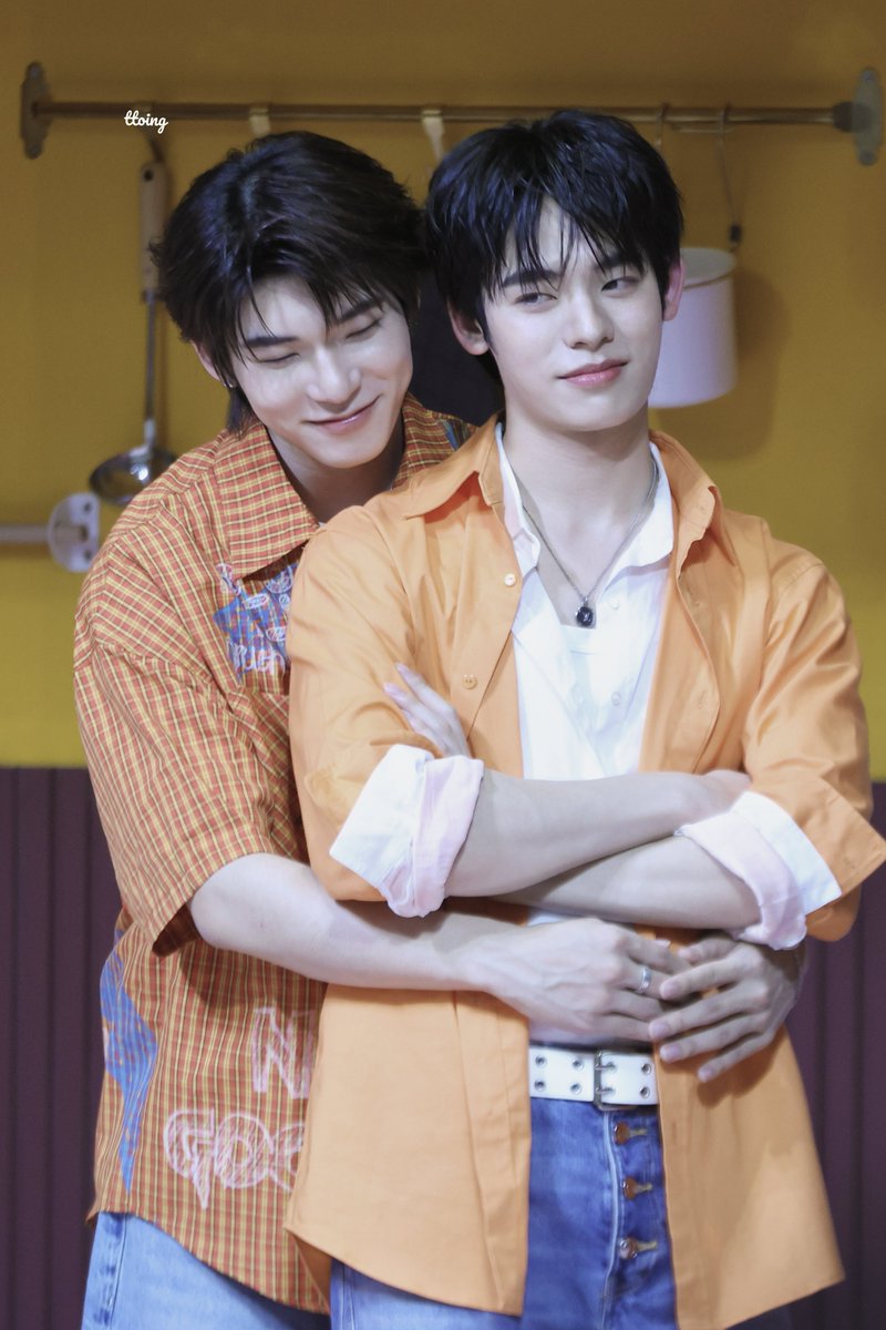 ttoing121's tweet photo. 260926 🥰

TASTY DUO TTP AT EMSPHERE
#คู่หูแสนอร่อยxteeteepor
#twnpich #porsuppakarn https://t.co/a6NHEJkYrc