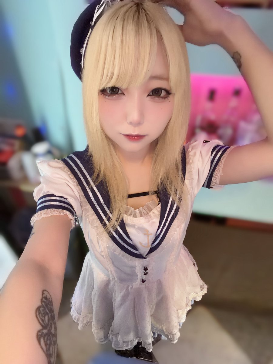 maturi_shrimp's tweet photo. 今日も元気に❕26時まで❕お給仕します❕ https://t.co/9y2ArttGdJ