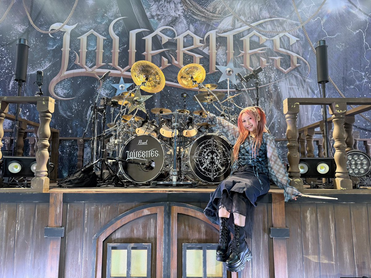 harupidrums's tweet photo. OUTSTANDING TOUR - JAPAN 2026
東京Day2ありがぴー🥰
with ごまたまご
#LOVEBITES #Haruna https://t.co/aTaEbTjFSu