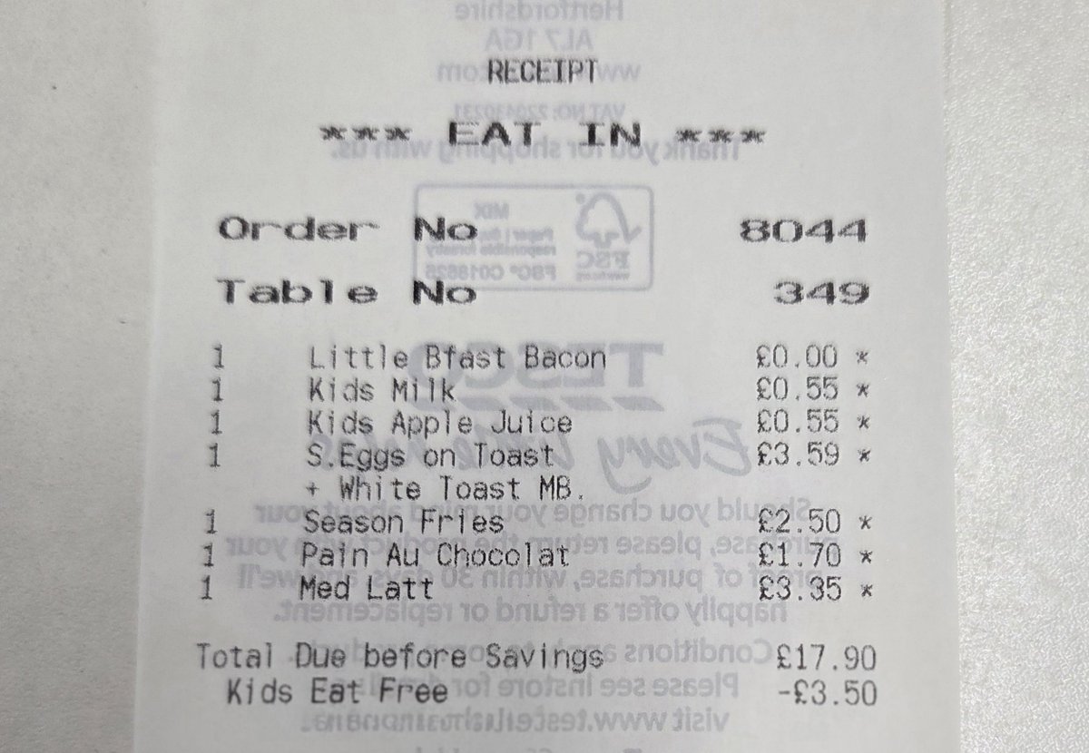 Storeview's tweet photo. Kids eat free still ongoing in @Tesco cafés 👏 not really advertised in stores, but apparently on until December 18th, and everyday. 👍 @MoneySavingExp @Daily_Express @goodhousemag https://t.co/6m6jM4IVTN