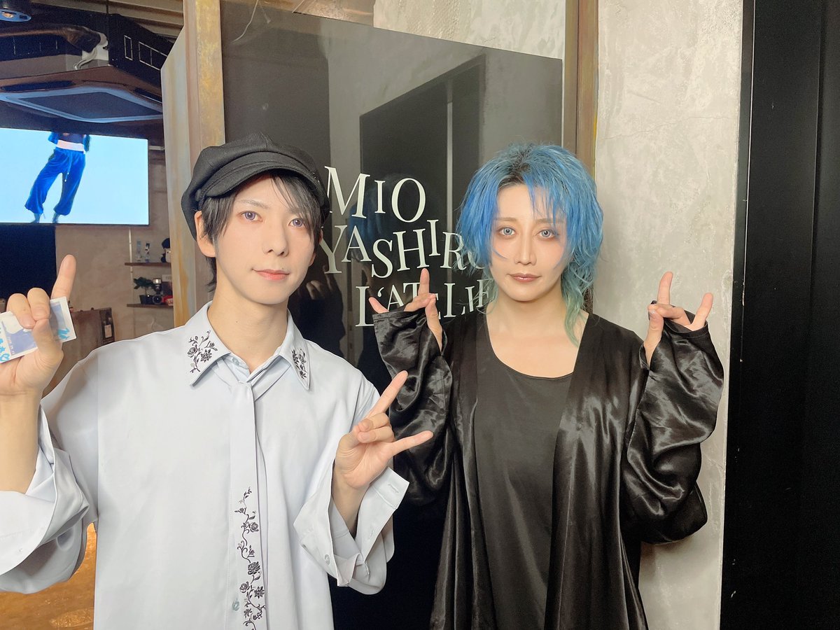 daitubasa's tweet photo. ポップアップストアに行かせていただきました✨

Royzの武道館で美緒さんの後ろの方にいたことも伝えられて大満足

次はVALHALLAのライブ行きます🎸

今日はRoyzのポップアップも行けたし推し活日和だった！

#VALHALLA #社美緒 #Royz #ポップアップ #MIOYASHIRO'LATELIER https://t.co/Ddx7Q2OK3Q