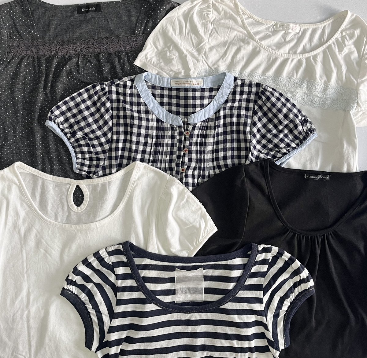 littlebunny0202's tweet photo. มาค่าเสื้อผ้าญี่ปุ่นมือ2🎀🧸
Uniqlo,gap,GU,axes บลาๆ
เยอะมากก 60+ ตัว คาดิ แขนตุ๊ก ฮู้ด กก💕

เริ่มต้น 49-
รี+ปัก ลด10฿

ส่งแฟลชเหมา45฿
ลงพรุ่งนี้(27/09) 19.30 น🌟

#ส่งต่อ #ส่งต่อเสื้อผ้า #เสื้อผ้ามือสอง #เสื้อผ้ามือ2 #โล๊ะตู้เสื้อผ้า #เสื้อผ้ามือสองสภาพดี https://t.co/LE9jXQ5oFg