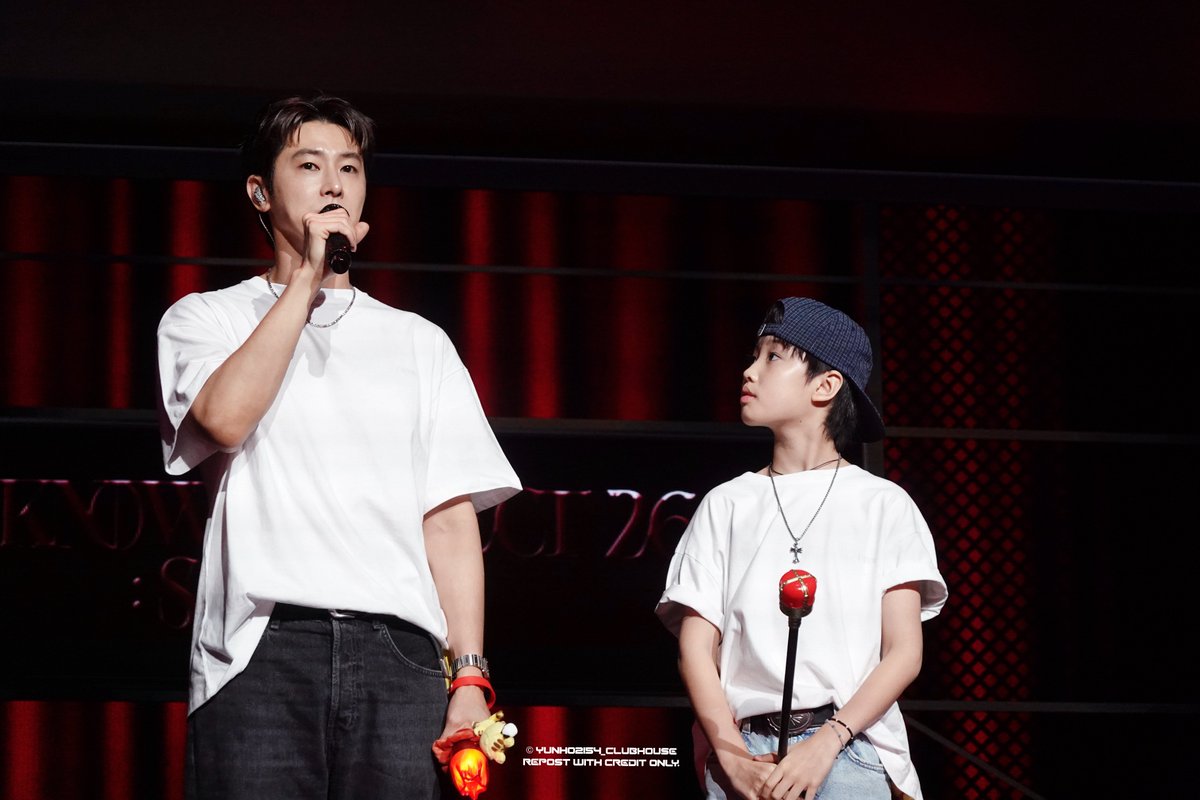 YH_Clubhouse_CN's tweet photo. 260926 Project 26: SCENE #1 HongKong

Cute～～🐯

#UKNOW_CONCERT_TOUR #UKNOWPROJECT26

#UKNOW #유노윤호 #정윤호 #YUNHO #ユンホ #東方神起 #동방신기 #TOHOSHINKI #TVXQ https://t.co/uofxn2gonY