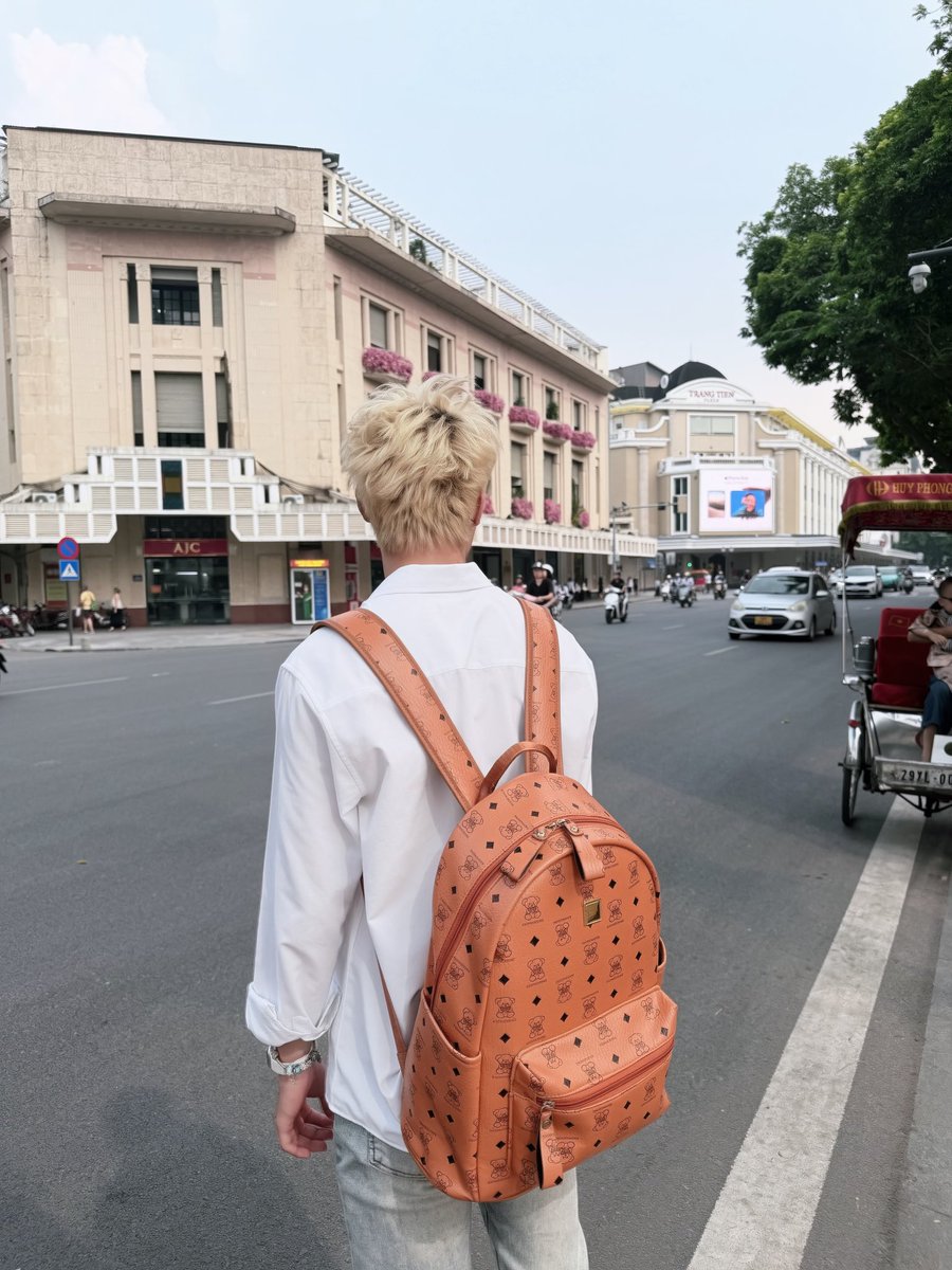 BeDao_07's tweet photo. Boi phố HN 
ig: hoangbes_07 https://t.co/mDHkDKstnW