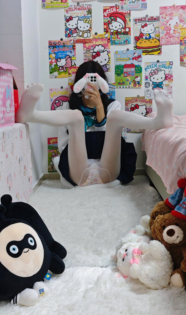 yijiang02's tweet photo. 水手服 https://t.co/qoiT7UUu2r