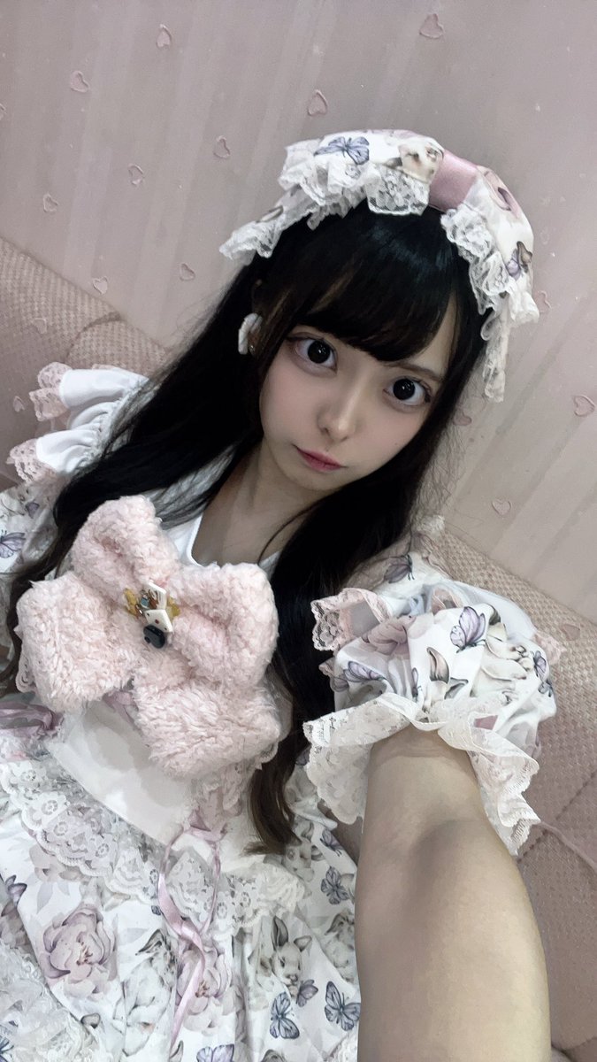 chiu6z2's tweet photo. 生誕2日目❕

予定なしでとてもピンチなので来てください( ᐡ•̥  •̥ᐡ ) 
 #コンカフェ  #歌舞伎町  #コンカフェ営業  #新宿   #自撮り界隈 https://t.co/c3tVze7zpT
