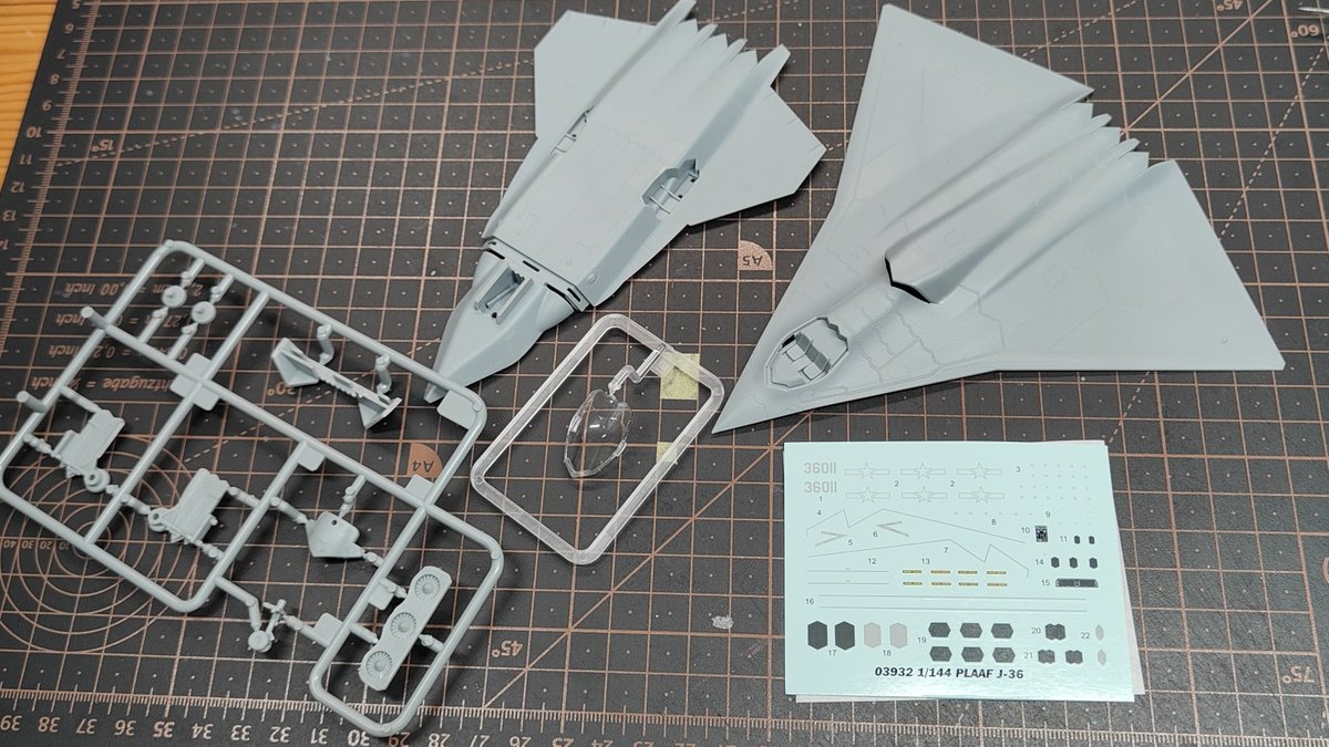 Q1uiiit's tweet photo. It's a really simple model kit, assembly can be completed in under ten minutes https://t.co/hCC5Nz4QXJ