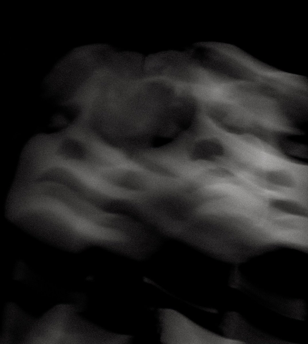 welcharchive's tweet photo. florence welch photographed by kalliope amorphous, 2026. https://t.co/2gudFKdSyY