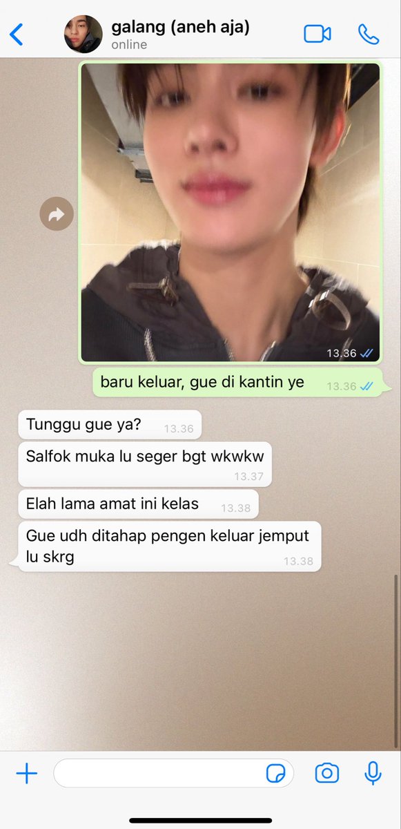 3LLAOFTHEVALLEY's tweet photo. #keonhyeon few tweets au
sampai lampu kota padam series.

bagian i.

tentang galang dan hati yang baru saja patah https://t.co/1vgDfqPb9X