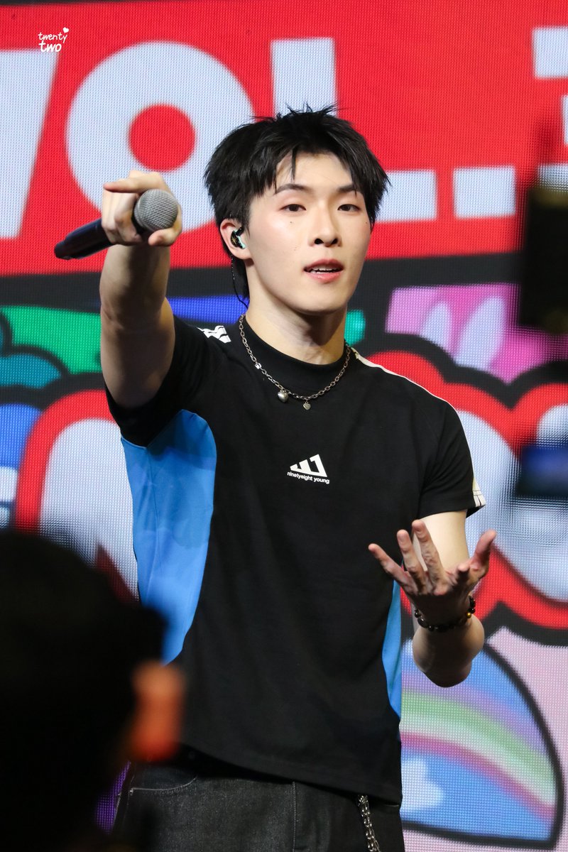 22isTwentyTwo's tweet photo. KIM PROXIE
#PROXIEKim #PROXIEth
#พ้อกสีมาอย่างเป็นมิตร
#มิตรTimeที่มิตรทาวน์xPROXIE
#MITRTIMEVol3DAY1
#มิตรTimeที่มิตรทาวน์ https://t.co/HvVj98ovcE