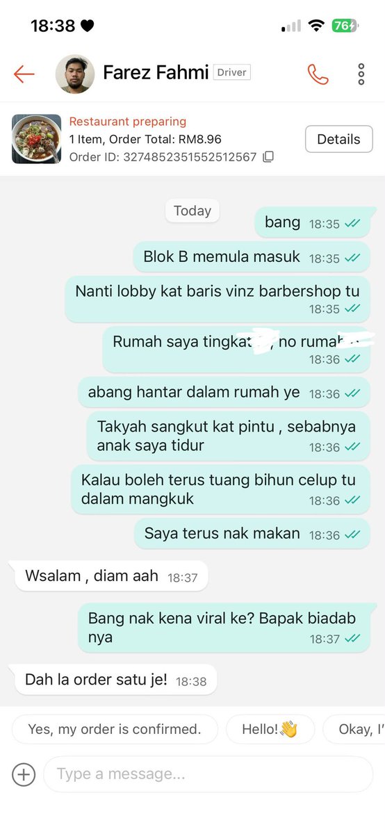 kamaghul's tweet photo. Lain macam rider ni hantar makanan sampai masuk dalam rumah. Siap pakej jaga anak sekali 😭 https://t.co/w2nKIN00aT
