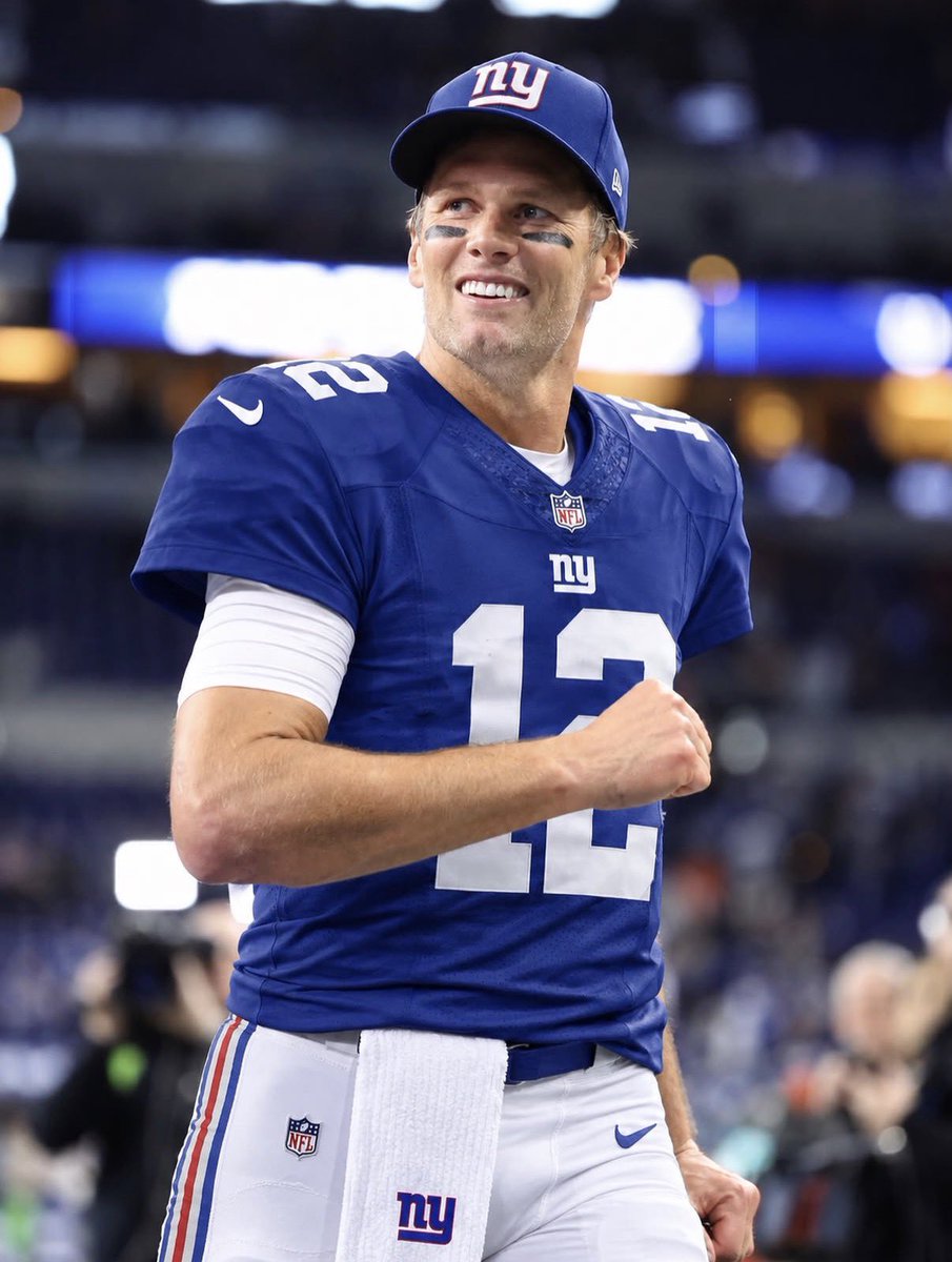 DavidGenz2's tweet photo. Brady: “If you can’t beat ‘em, join ‘em” https://t.co/ciClUI4ENP