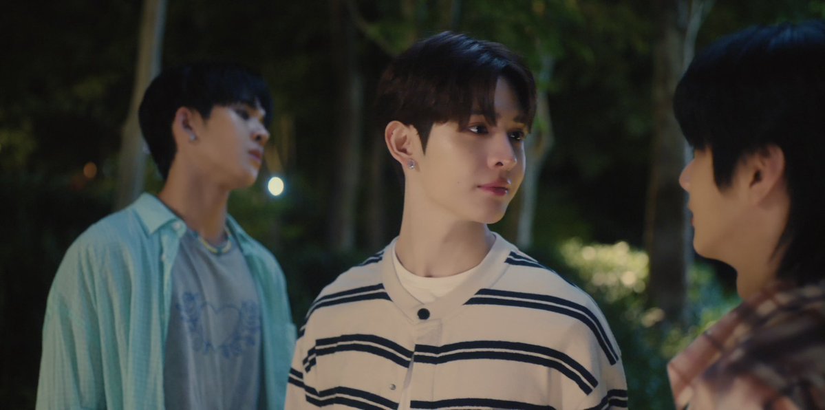 Lily4vn's tweet photo. สู้ได้อยู่ดูแฮปปี้กันทุกคนเลยนะยิ้มตลอดเลย

MR FANBOY CHAPTER 5 
#MrFanboyEP5 https://t.co/PBqhwlJ6zz