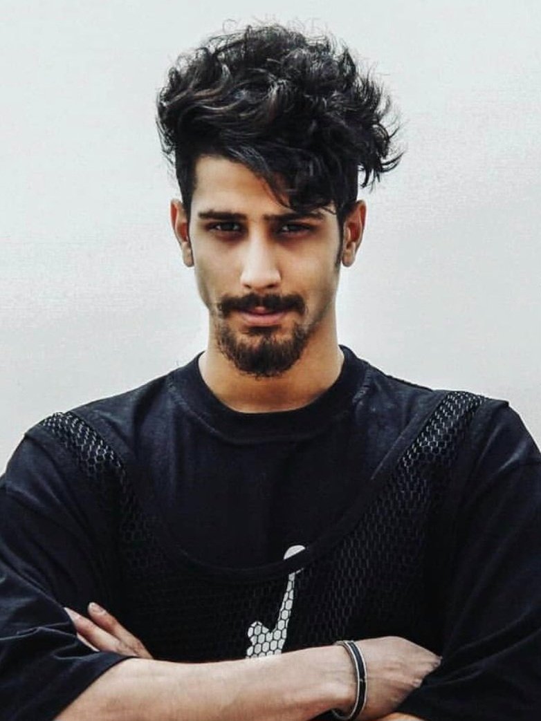 HichkasOfficial's tweet photo. One in tens of thousands.

Iranian patriot #MohammadEntezami, murdered by the Islamic Republic terrorists.

And the world ignored the largest massacre in recent history.

#IranMassacre‌
#JavidShah https://t.co/DMpotXyaL1