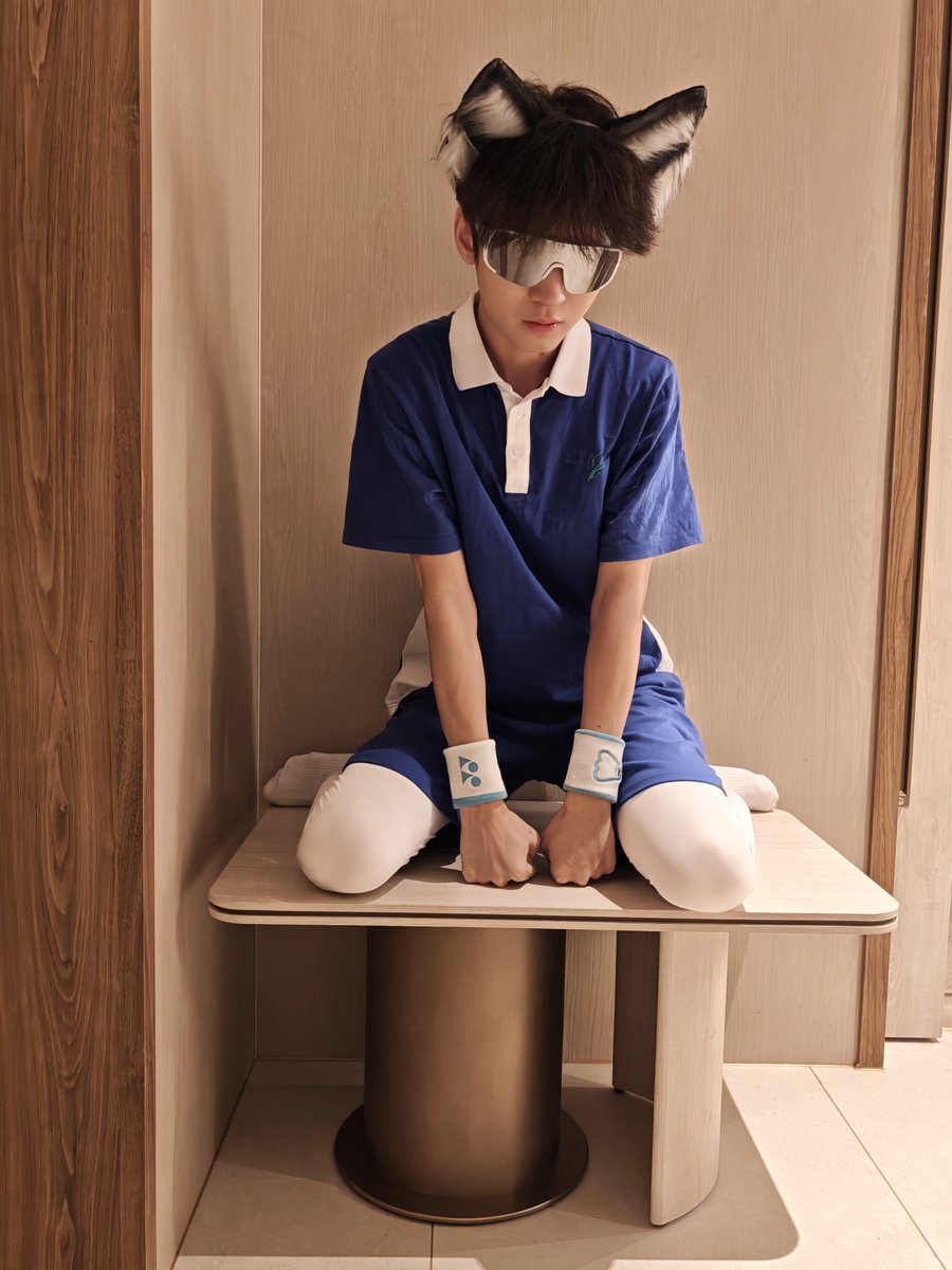 lemonbdsm's tweet photo. 校服小猫谁约
#校服 #男大 #男高 #弟弟 #side #m https://t.co/7VqjkiJR4O