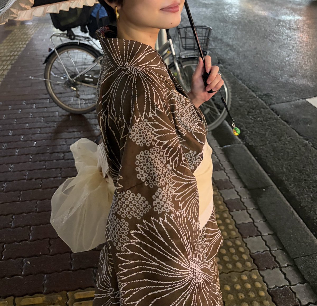 2mw14K's tweet photo. 友達と浴衣着てお祭り行ってきた〜🌻👘
そして安定の餃子

#日常垢 https://t.co/WEQJkLmdZZ