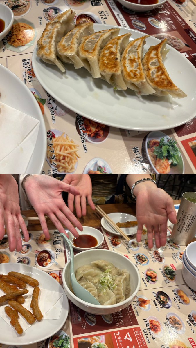 2mw14K's tweet photo. 友達と浴衣着てお祭り行ってきた〜🌻👘
そして安定の餃子

#日常垢 https://t.co/WEQJkLmdZZ