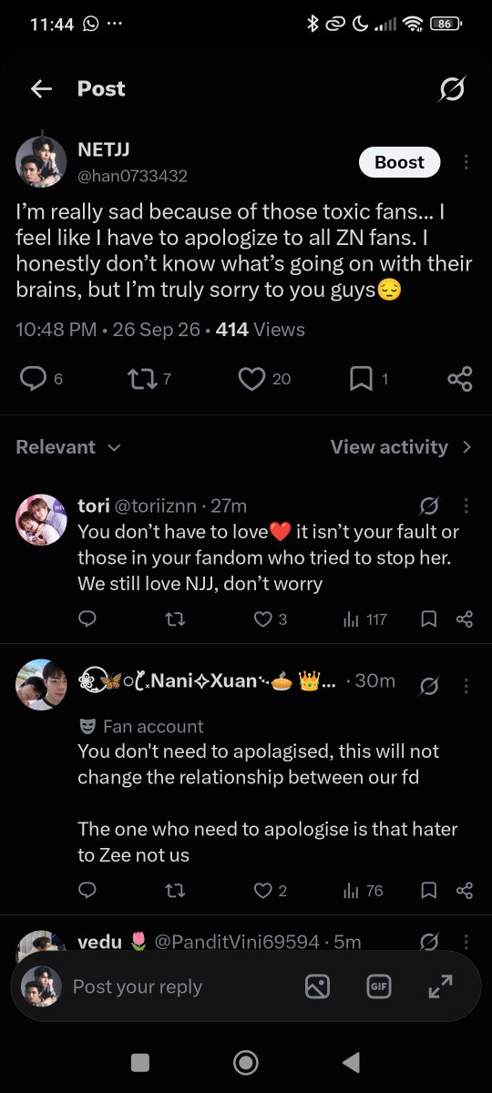 han0733432's tweet photo. How can people hate on ZN when they have such a lovely fandom?😭😭 https://t.co/9S6r1pyG2k