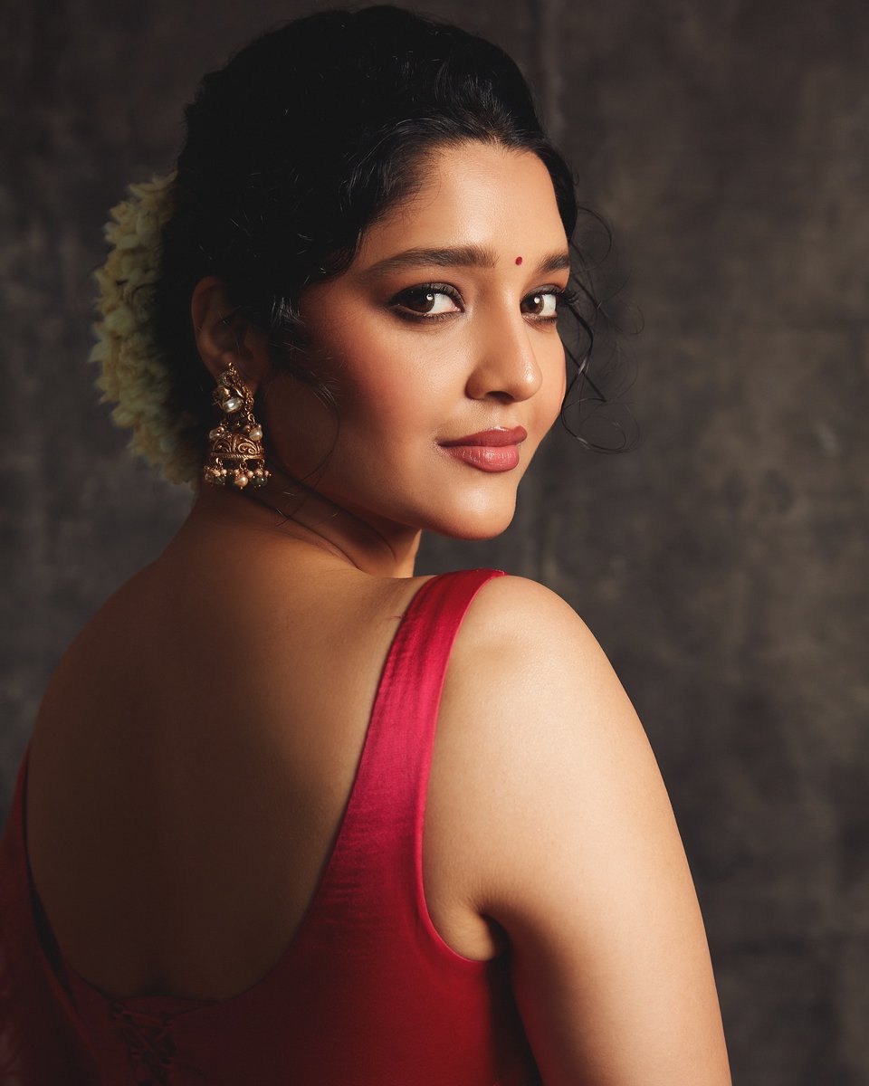 starpicsx's tweet photo. Ritika Singh
#RitikaSingh #Ritika https://t.co/OO7n2uVkGH