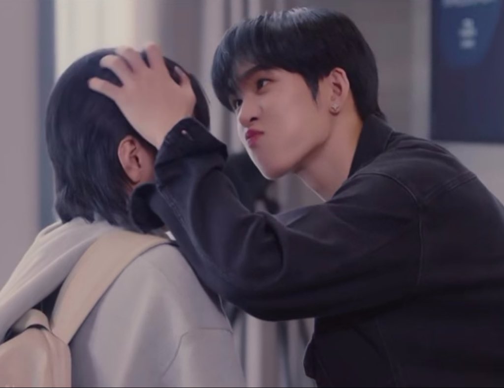 ppuppaii_'s tweet photo. อะไรของมันวะ เติร์ดมันเปนไร https://t.co/Ir9bUBTPp2