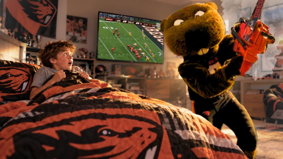 BeavsOfSoCal's tweet photo. WAKE UP!!!!!!
It Beaver Football!!!!!!
Build the Dam
Go Beavs!!!!!! https://t.co/o6xlqrHT18
