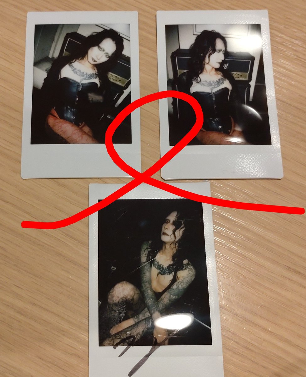 kienai__'s tweet photo. 上段 9月26日 DRUGS 名古屋公演
下段 過去チェキで引いたもの 

DRUGS 進藤渉  (Wataru Sindo) さんの
チェキを
タイゾ さんに交換して下さる方を
探しております
同日チェキが第1希望ですが、時期問わず交換可能です
お譲りも可能です
お気軽にお声掛けください https://t.co/LaMJZdyeyn