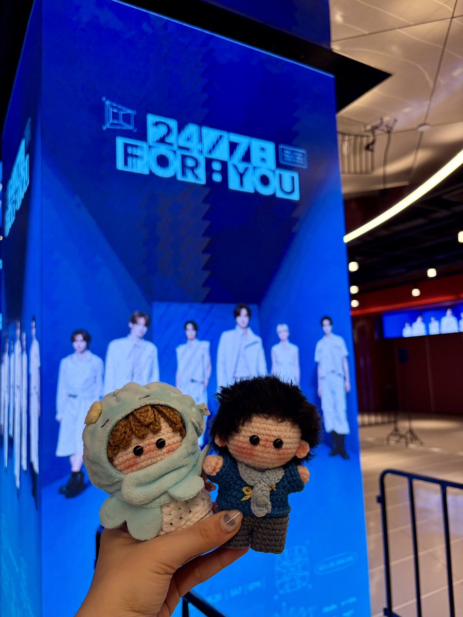 _1742log_'s tweet photo. After several things happened.....
Stay safe everyone in Bangkok! 
#247FORYOU_IN_BANGKOK 💙 https://t.co/QhGEddUied