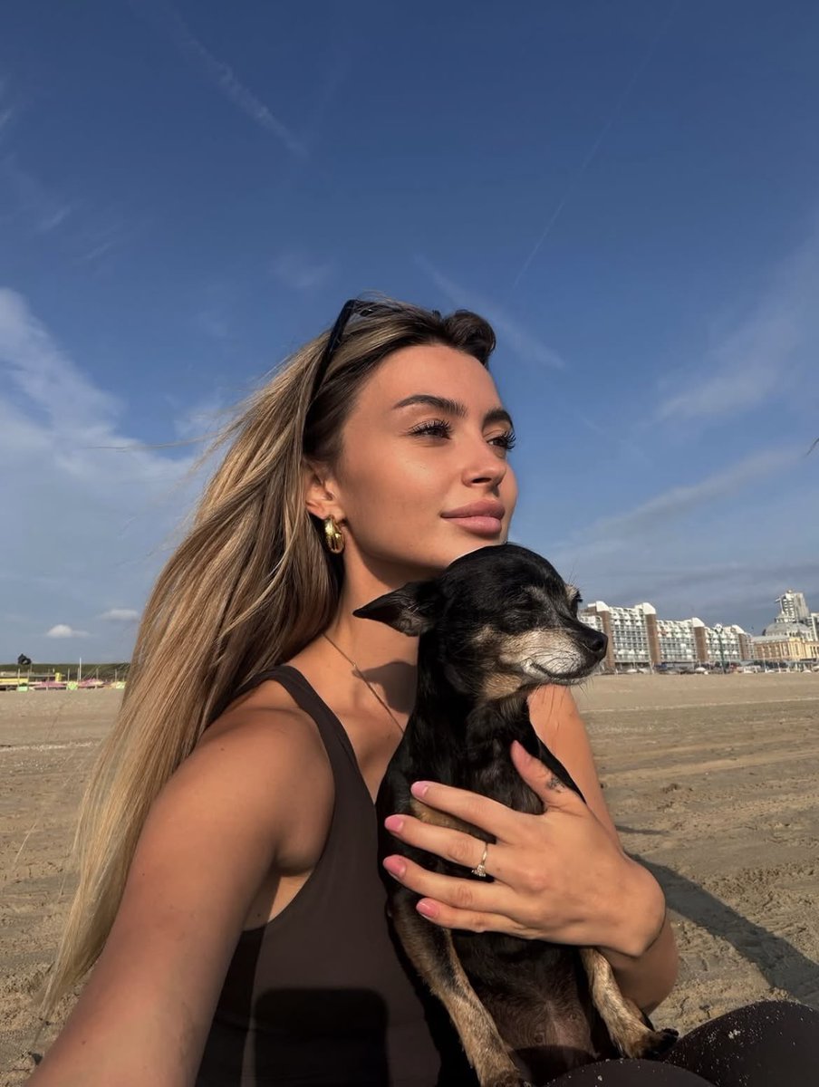 Tracyzggn's tweet photo. How do we look 🥰🥰😅 https://t.co/youcOMOSxX