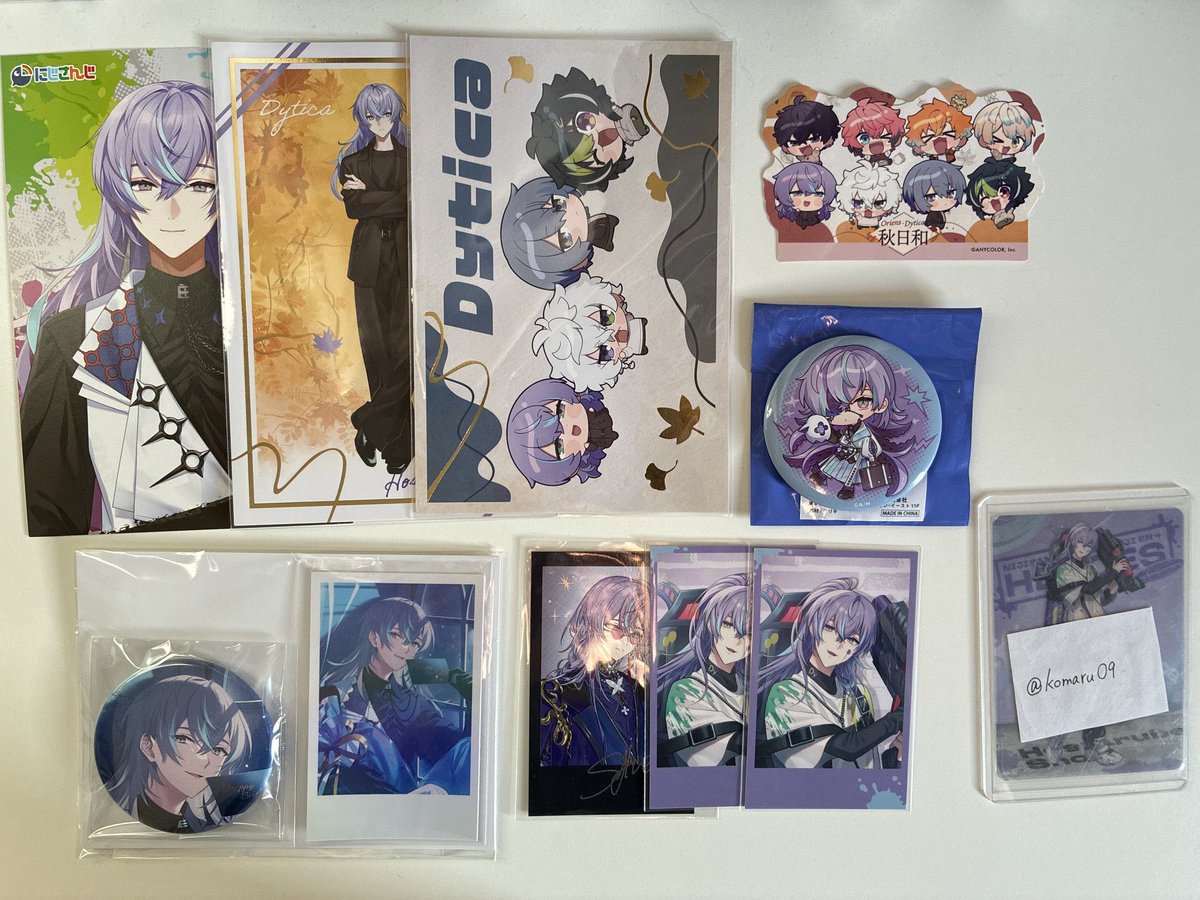 komaru09's tweet photo. 【交換 譲渡】にじさんじ Heroes Dyticaディティカ チェキ 缶バッジ クリアカード 特典 ファイル ポスカ まねきねこ にじフェス 海の家 ハフアニ 1st 2stアニバ

求)希望額＋送料>>>ﾘﾄﾘﾝ記載の物

譲)🐙🌟・👻🔪・🥷🔫・💡

詳細はALT
2枚目あり⬇️ https://t.co/t7TnflH8WH