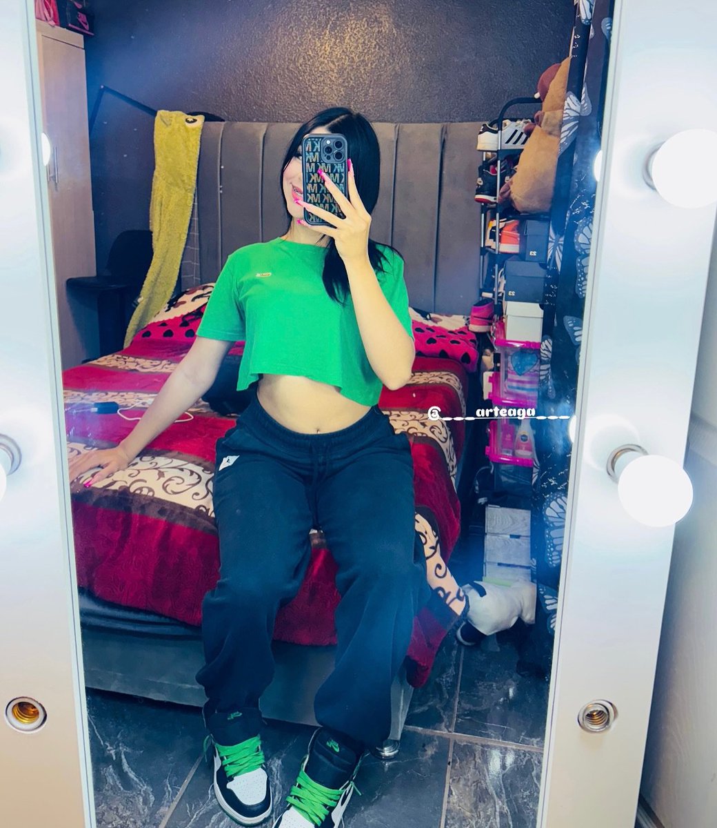 marianaaqrt's tweet photo. Buenos días ya alist��ndome para conseguirte 🥰😍 https://t.co/FvnnVLyMAM