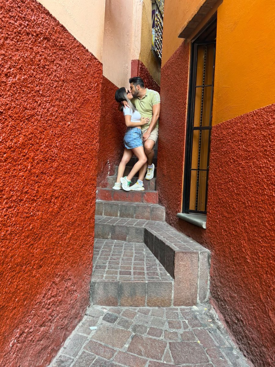 Ro_DiLauro's tweet photo. Amo aquí 🫶🏻 hoy regresamos casados, siendo papás y más felices que nunca ❤️ https://t.co/QOTCJwshIA