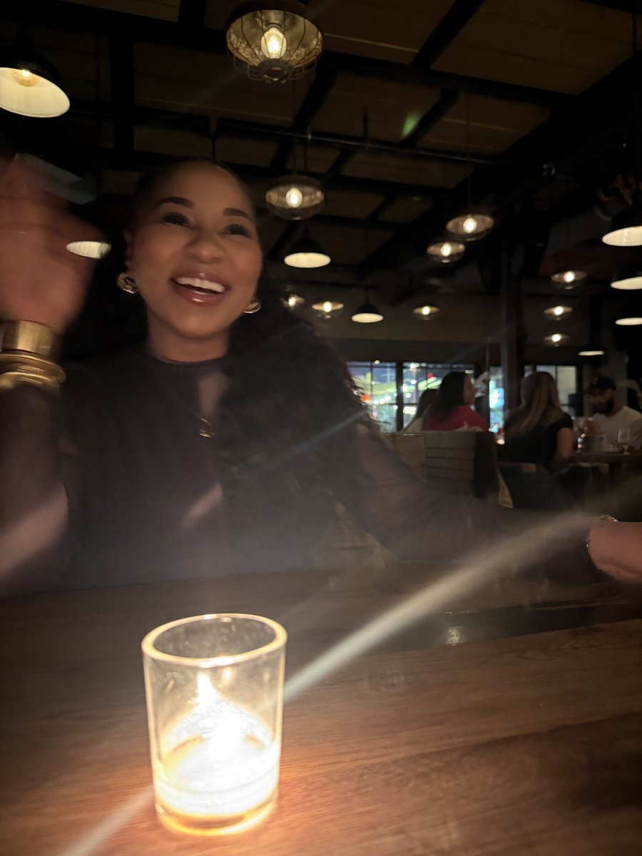 iAmRyaPoetry's tweet photo. Siri, play “Nights” by Frank Ocean 🌃✨ https://t.co/JFVlLZqYSW
